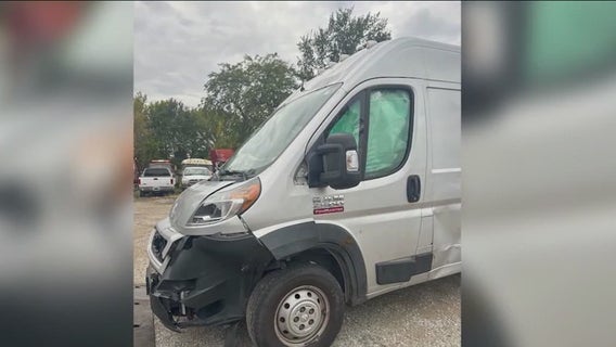 Mount Prospect corporation to donate new vehicle to animal rescue after crash with deer