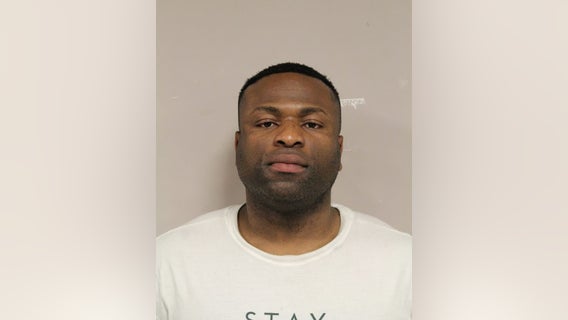 Cook County man used money to entice high school girl to get into his car, then sexually abused her: police