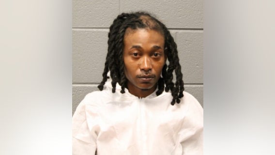Chicago man charged with fatally shooting teenage son in Austin
