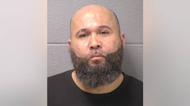 Bolingbrook man sentenced for fatally shooting young mom in front of child in Joliet: 'evil incarnate'