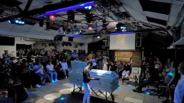Man in El Salvador has last wish honored with wake at nightclub