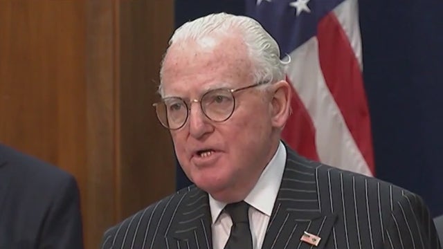 Federal prosecutors rest case in corruption trial of former Chicago Ald. Ed Burke