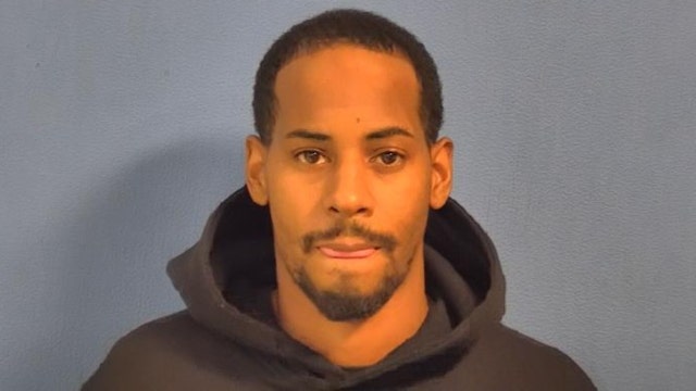 Chicago man faces 14 felonies after allegedly stealing $267K during bank heists