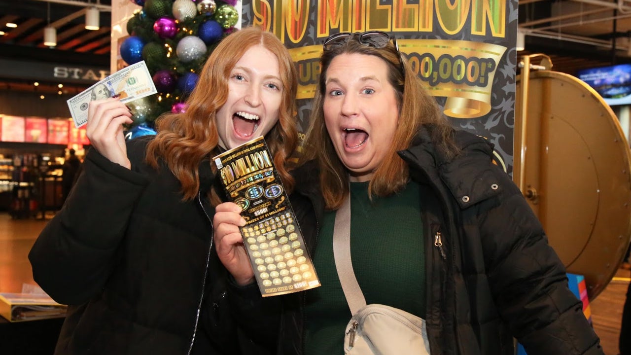 Illinois Lottery players win over $10,000 in cash, prizes at Navy Pier