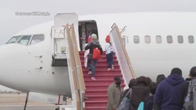 Migrants flown to O'Hare airport on private plane from Texas