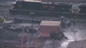 Metra trains delayed due to hazmat situation next to tracks on Chicago's SW Side