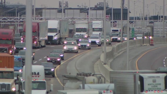 Holiday travel tips: This is when you should avoid the roads