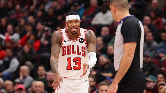 Knee sprain will sideline Chicago Bulls Torrey Craig for at least 2 weeks