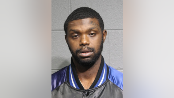 Chicago man arrested in attempted carjacking, robbery and theft spree in Loop, South Loop