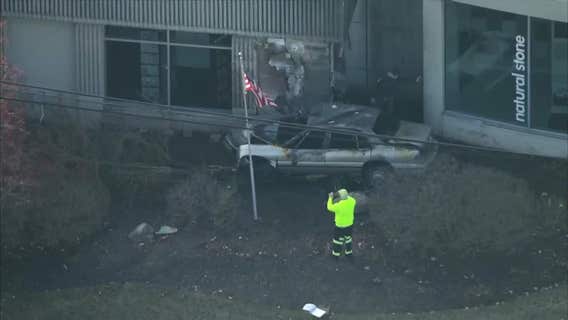 Northbrook crash: Vehicle becomes engulfed in flames after leaving roadway and crashing into building