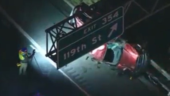 Cook County crash: Vehicle rolls over on I-57, driver critically injured