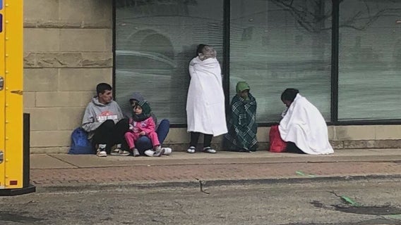 Illinois projected to spend $2.5B on migrants by end of 2025, report claims