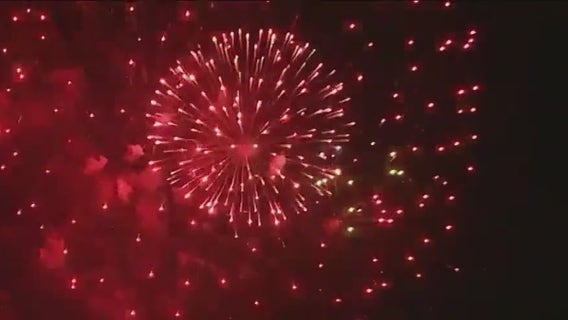 New Year's Eve celebrations: Navy Pier fireworks, river displays and art projections await Chicago