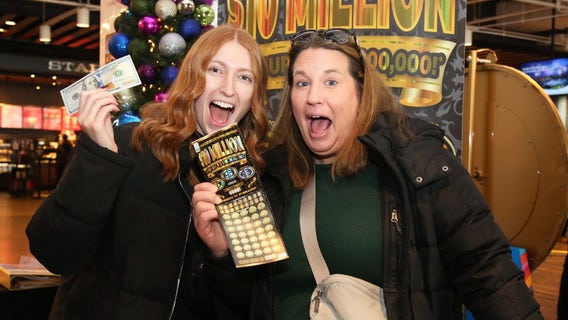 Illinois Lottery players win over $10,000 in cash, prizes at Navy Pier