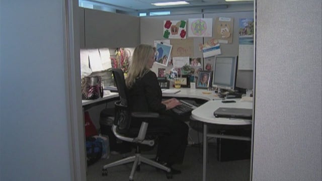 Challenger Hot Line offers free job search advice to kickstart the new year