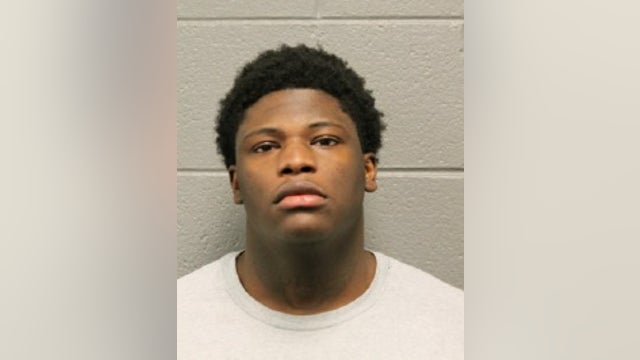 Chicago man hit with 5 felony charges for attempted first-degree murder and carjacking, armed robbery