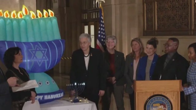 Cook County leaders light menorah on second day of Hanukkah