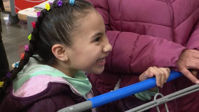 'Christmas in the Wards' delivers holiday joy to thousands in Chicago