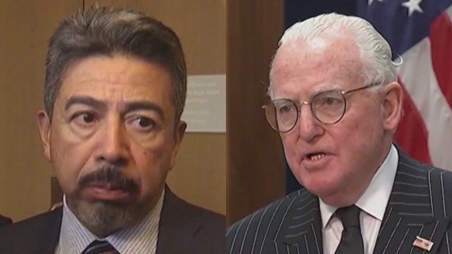 Former alderman who wore wire for FBI faces Ed Burke in corruption trial