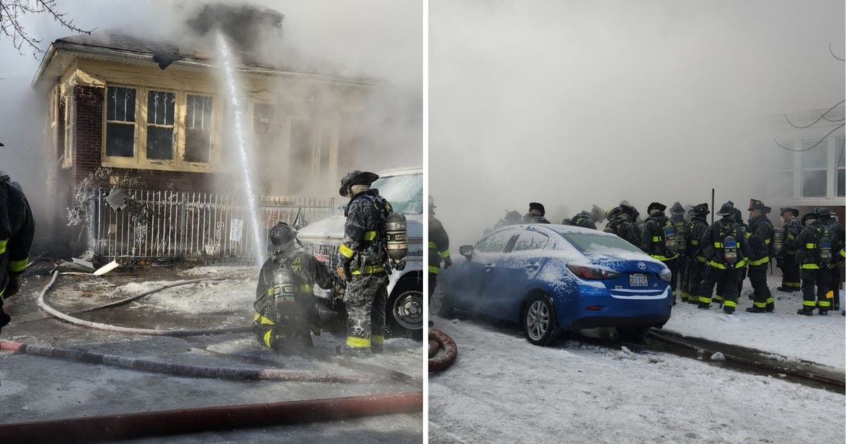 Chicago firefighters battle blaze at Grand Crossing home | FOX 32 Chicago