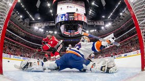 Seth Jones scores in overtime as the Blackhawks beat the struggling Islanders 4-3