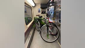 Metra will permanently allow bicycles, e-scooters on all trains next month