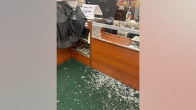 Chicago police investigate jewelry store smash-and-grab in Belmont Heights
