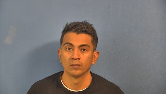 Migrant staying in Chicago allegedly stole $3K in merchandise, cut off ICE electronic monitoring device