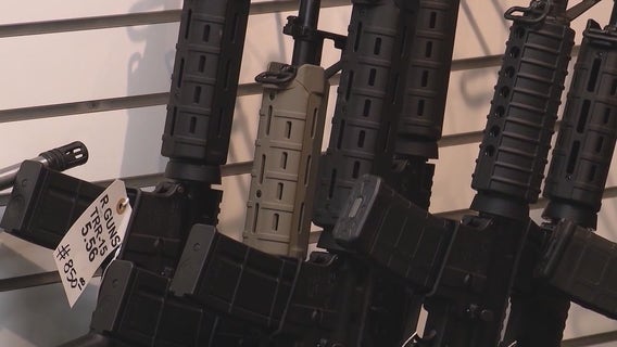 Illinois assault weapons ban: New year, new laws — what to know