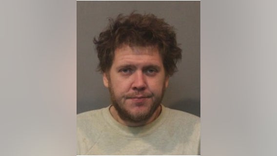 Munster man charged with setting fire to vehicles