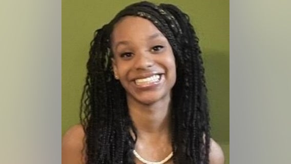 Neomi McGarry: Chicago girl, 16, reported missing