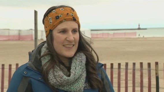 Polar Bear Plunge raises money for a good cause in Waukegan