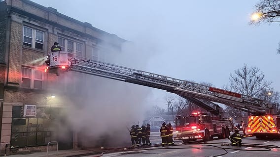 2-alarm fire breaks out in West Pullman