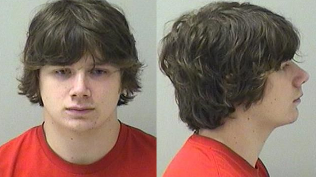 Sugar Grove man, 18, facing slew of child pornography charges