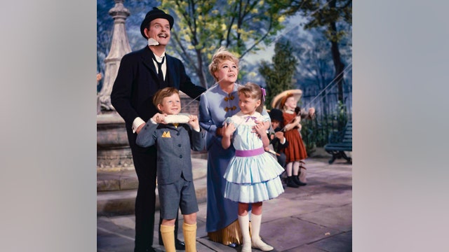 Glynis Johns, ‘Mary Poppins’ star who first sang Sondheim’s ‘Send in the Clowns,’ dies at 100