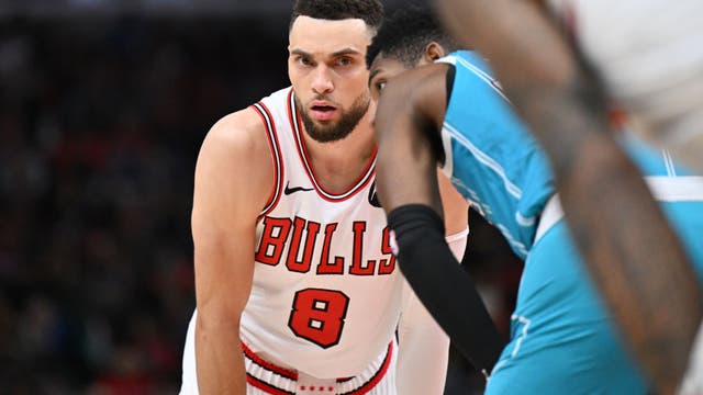 Billy Donovan: Chicago Bulls guard Zach LaVine to be re-evaluated next week