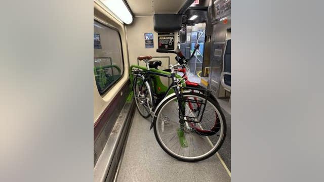 Metra will permanently allow bicycles, e-scooters on all trains next month