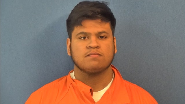West Chicago man charged with sexually abusing girl at dollar store