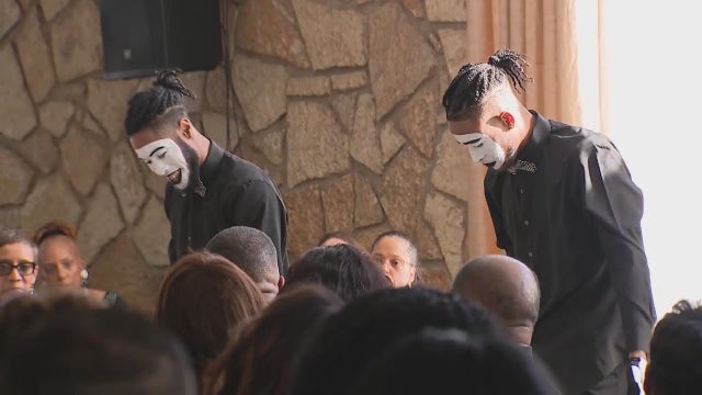 Hundreds gather for Cook County's largest MLK celebration