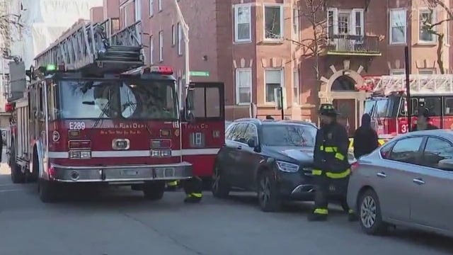 Fire erupts at high-rise building in Hyde Park