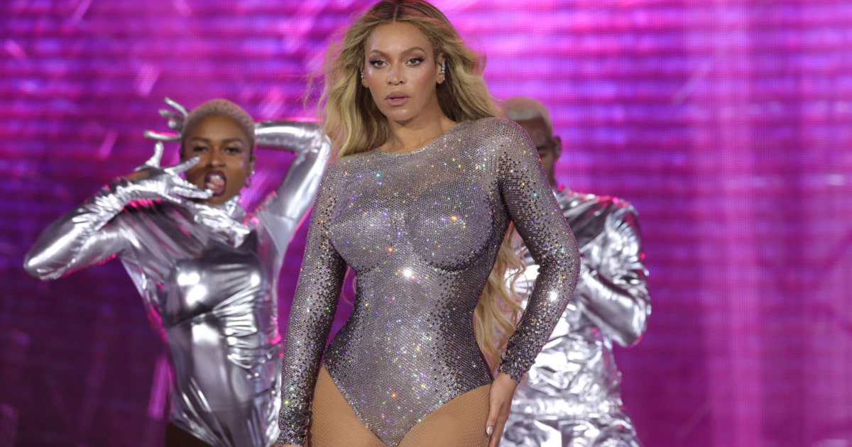 AI can’t curl hair. Beyoncé knows it. Now this Chicago school has $25,000 to prove it.
