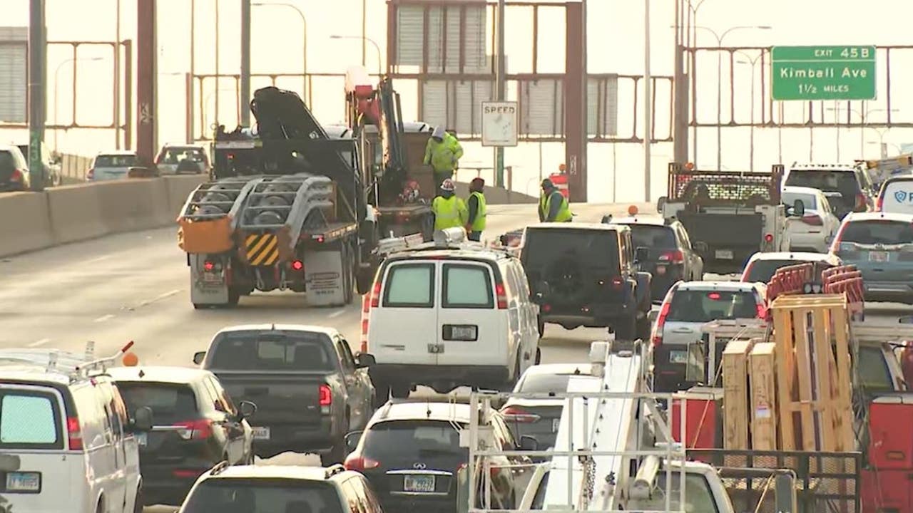 IDOT workers authorize strike amid contract negotiations - Vimarsana News