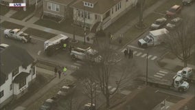 Roseland crash: Pace bus overturns on Chicago's South Side