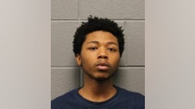 Chicago man charged with 6 felonies after police conduct 'investigatory stop'