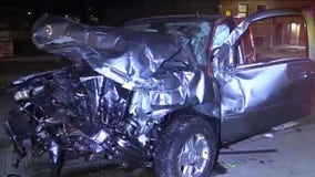 Semi-truck hits building, slams into pickup while trying to avoid oncoming traffic on South Side