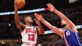 Domantas Sabonis, De’Aaron Fox lead Kings past Bulls for 123-115 victory