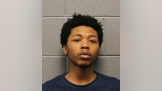 Chicago man charged with 6 felonies after police conduct 'investigatory stop'