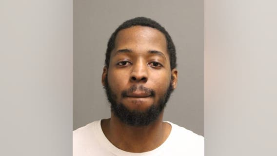 Chicago man charged in attempted armed robbery in Uptown