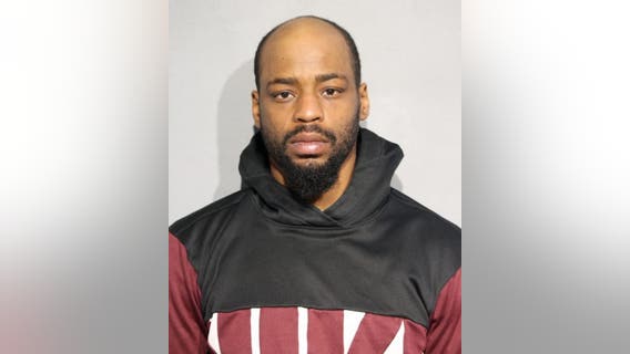 Chicago man charged in pair of armed robberies in Rogers Park