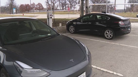 Lemont's Argonne National Labs pioneers fast-charging super-station for EVs